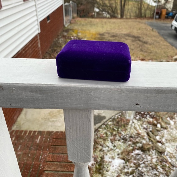 Hallmark Stainless Steel Fine Jewelry Heart Locket Necklace 24 Inch Chain/Case - Picture 13 of 17